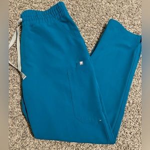 Figs size medium high rise Yola in Caribbean